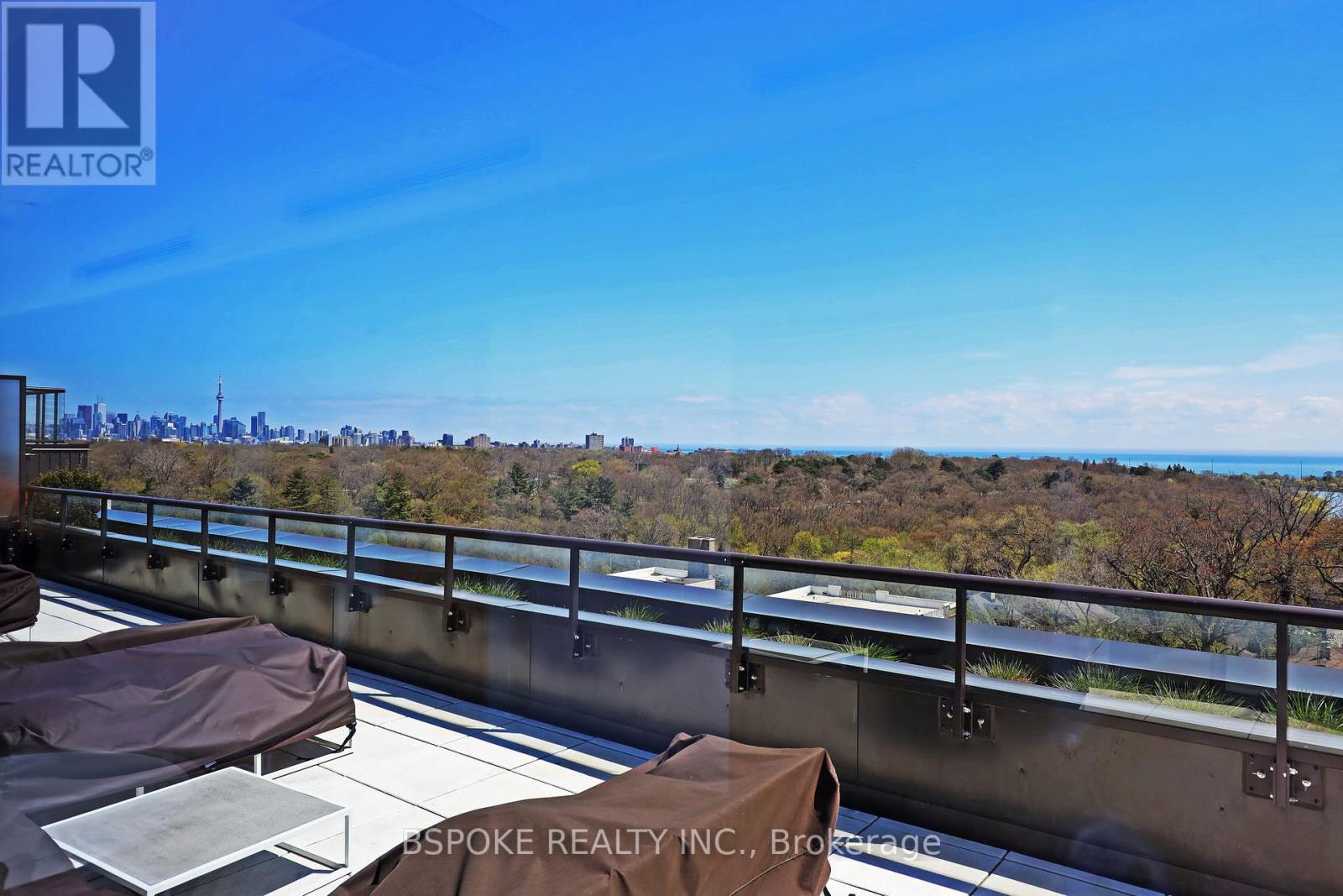 501 - 2118 Bloor Street W, Toronto, Ontario  M6S 0A6 - Photo 24 - W12206121