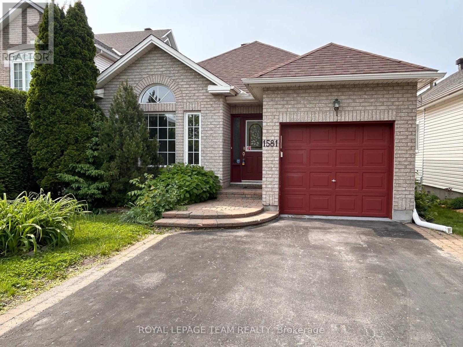 1581 BELLETERRE STREET, Ottawa, Ontario