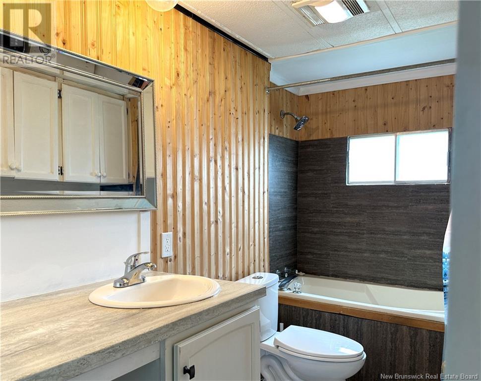 85 Biddington Avenue, Lakeville, New Brunswick  E1H 1C3 - Photo 5 - NB110957
