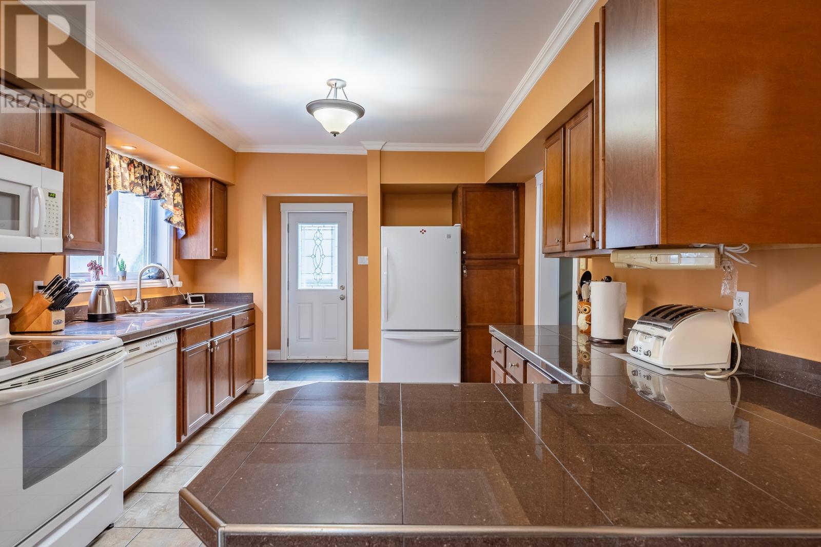 Property at 61 Brosnan Street image 4