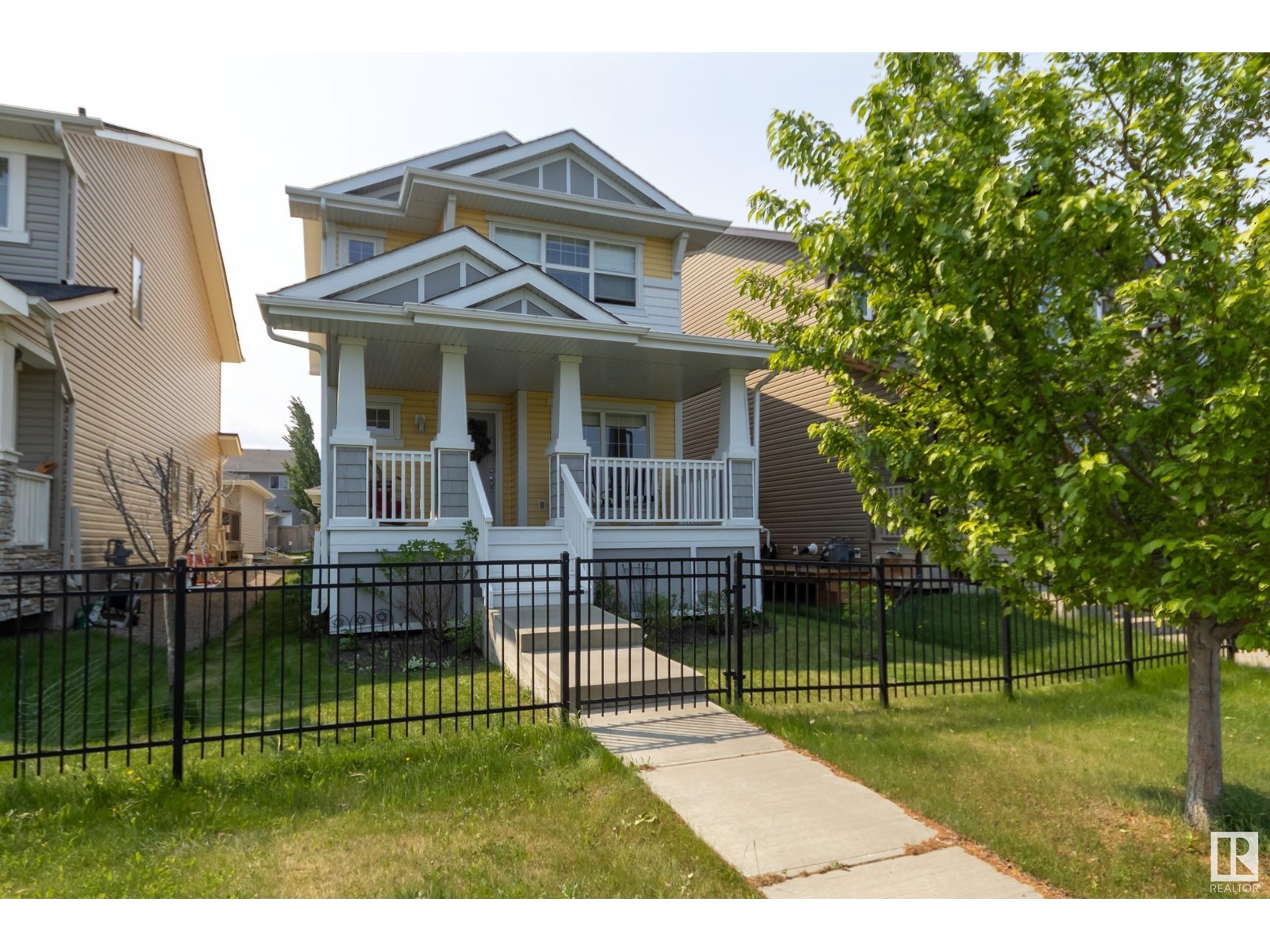 1832 Carruthers Ln Sw, Edmonton, Alberta  T6W 0Z1 - Photo 2 - E4441328