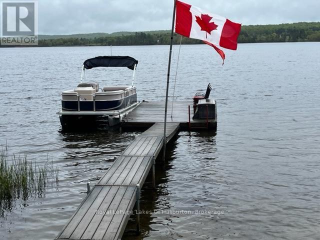 1293 Green Lake Road, Dysart Et Al, Ontario  K0M 1S0 - Photo 6 - X12162876