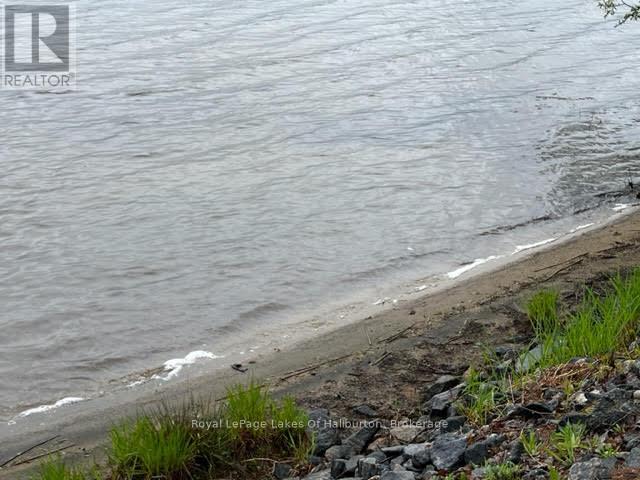 1293 Green Lake Road, Dysart Et Al, Ontario  K0M 1S0 - Photo 7 - X12162876