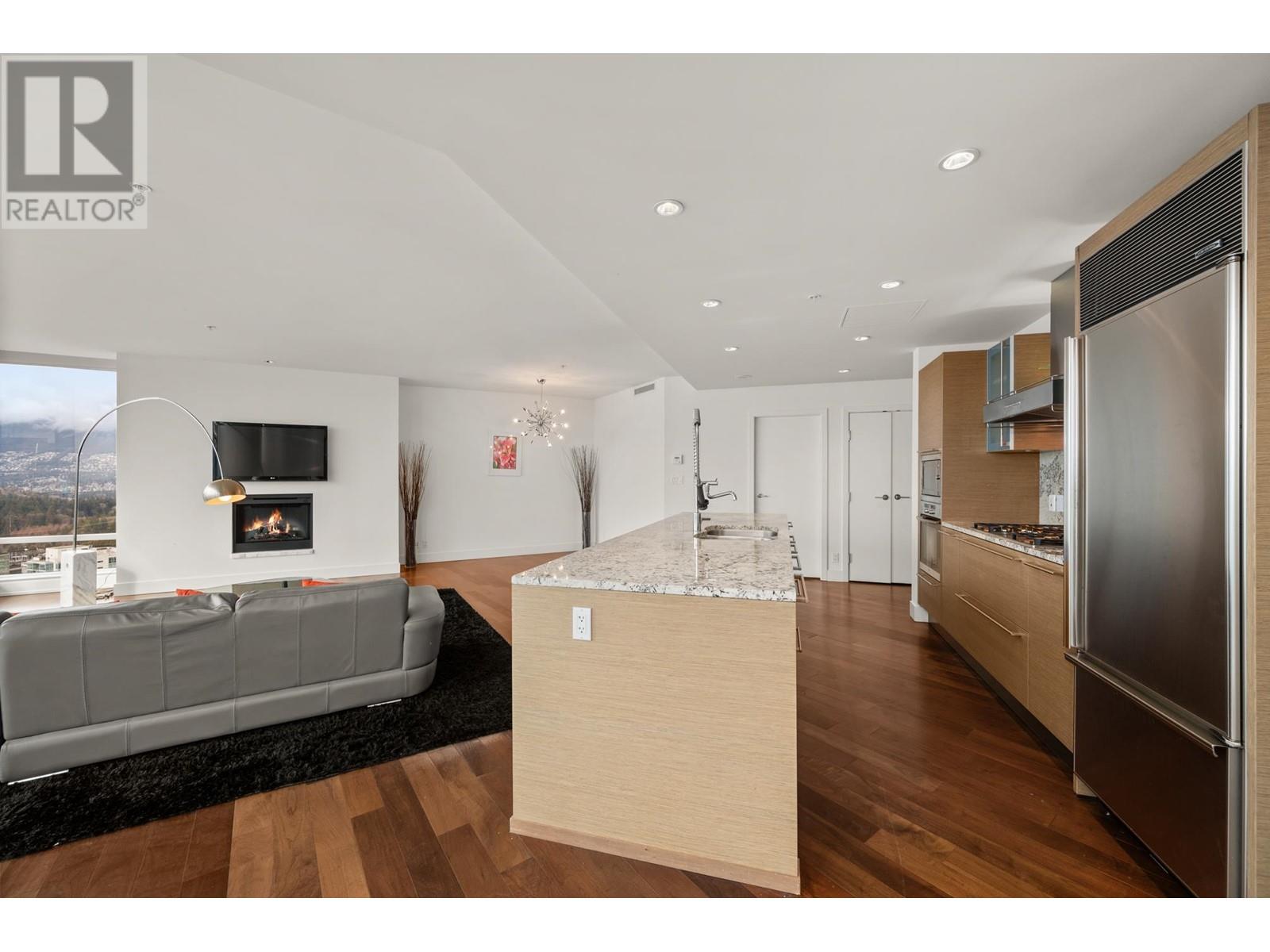 Listing Picture 7 of 27 : 4007 1111 ALBERNI STREET, Vancouver / 溫哥華 - 魯藝地產 Yvonne Lu Group - MLS Medallion Club Member