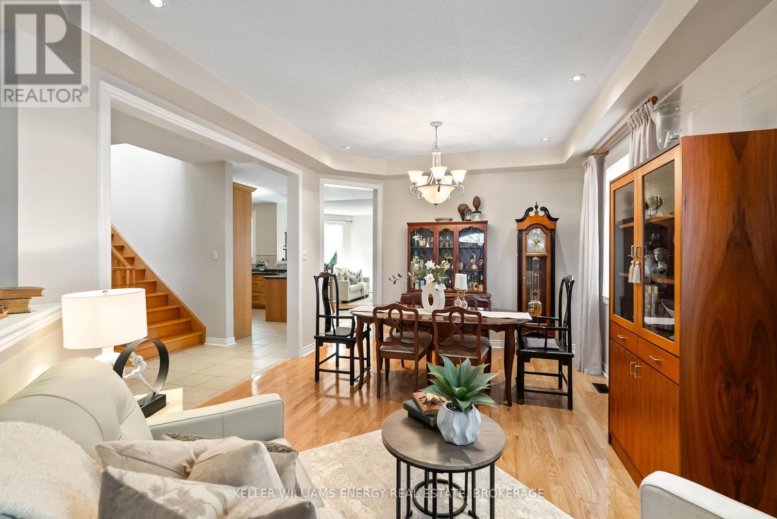 Property at 40 TORMINA BOULEVARD image 4