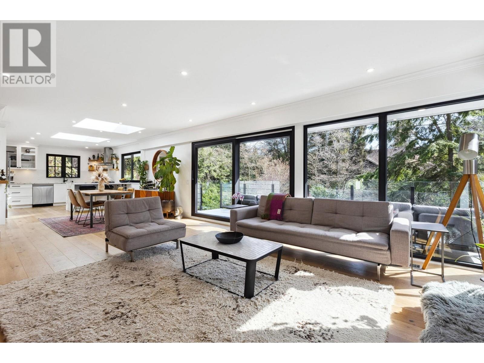 1820 Fulton Avenue, West Vancouver, British Columbia  V7V 1S9 - Photo 4 - R2992607