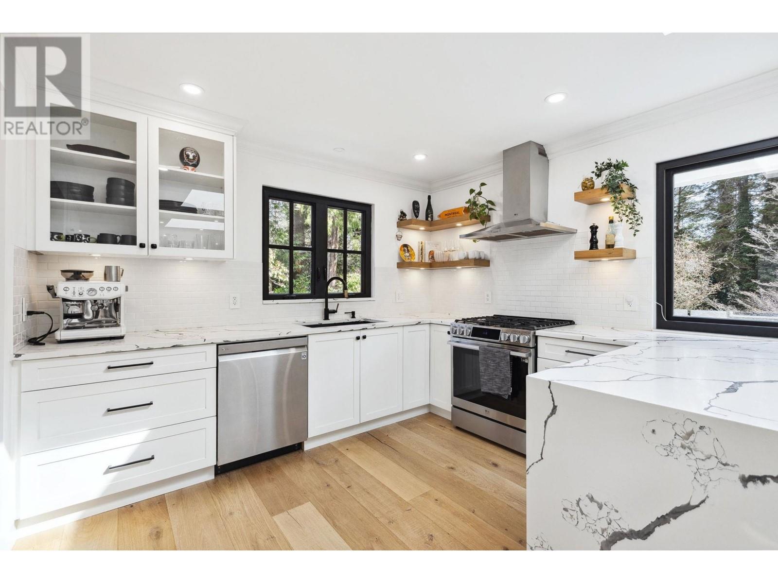 1820 Fulton Avenue, West Vancouver, British Columbia  V7V 1S9 - Photo 11 - R2992607