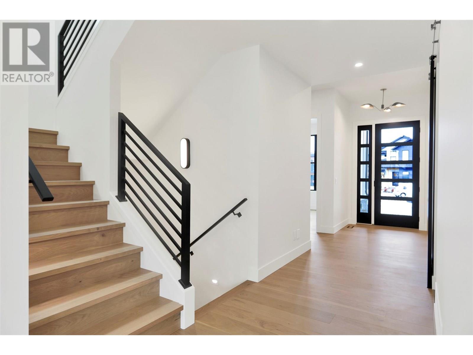 Property at 5533 Foothill Court image 4