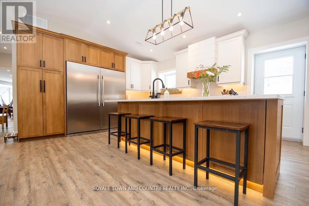 829 Peace Road, Kawartha Lakes, Ontario  K0L 2W0 - Photo 12 - X12207385