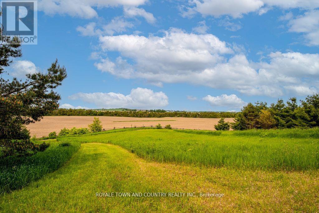 829 Peace Road, Kawartha Lakes, Ontario  K0L 2W0 - Photo 42 - X12207385
