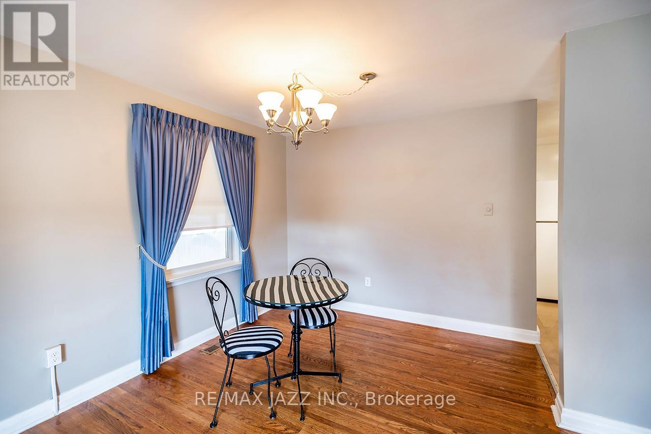 452 Harden Street, Cobourg, Ontario  K9A 2P5 - Photo 12 - X12207416