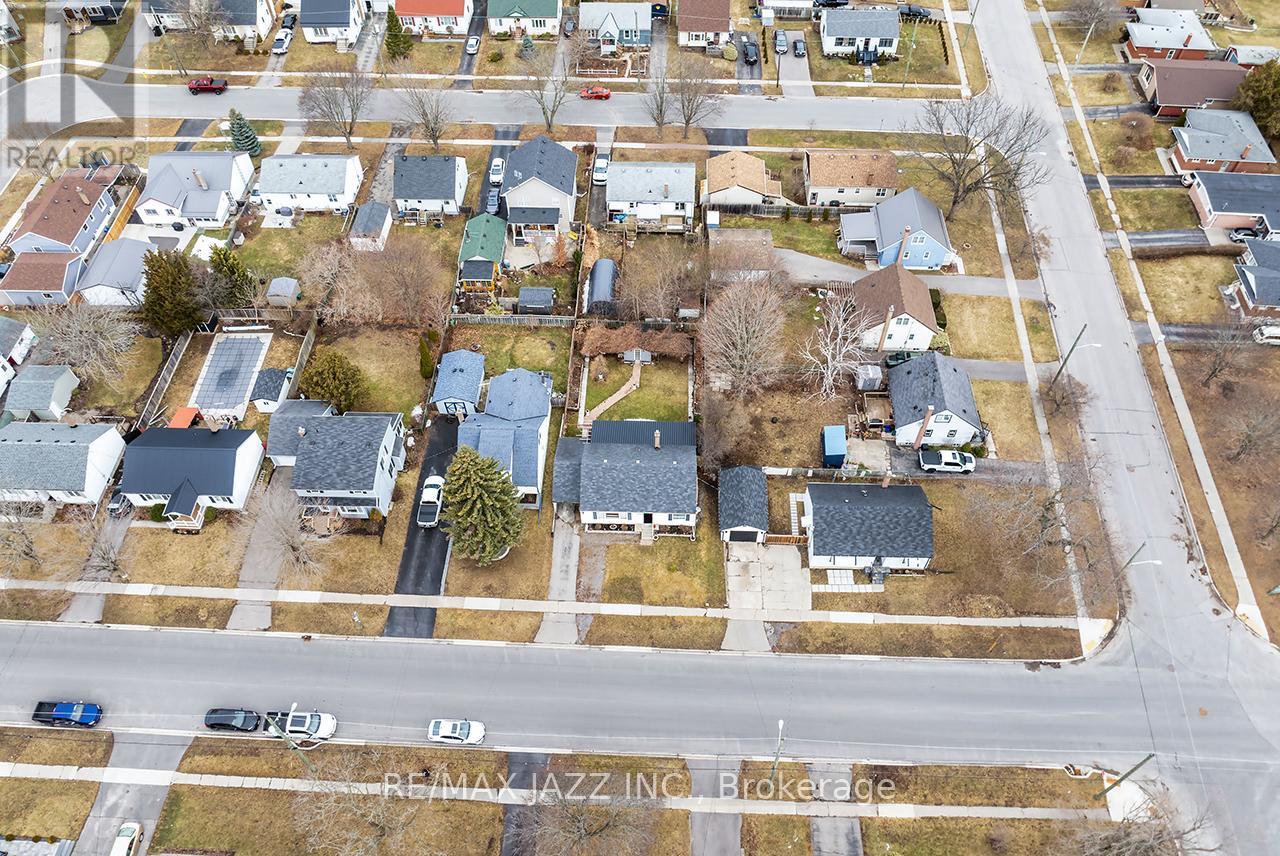 452 Harden Street, Cobourg, Ontario  K9A 2P5 - Photo 33 - X12207416