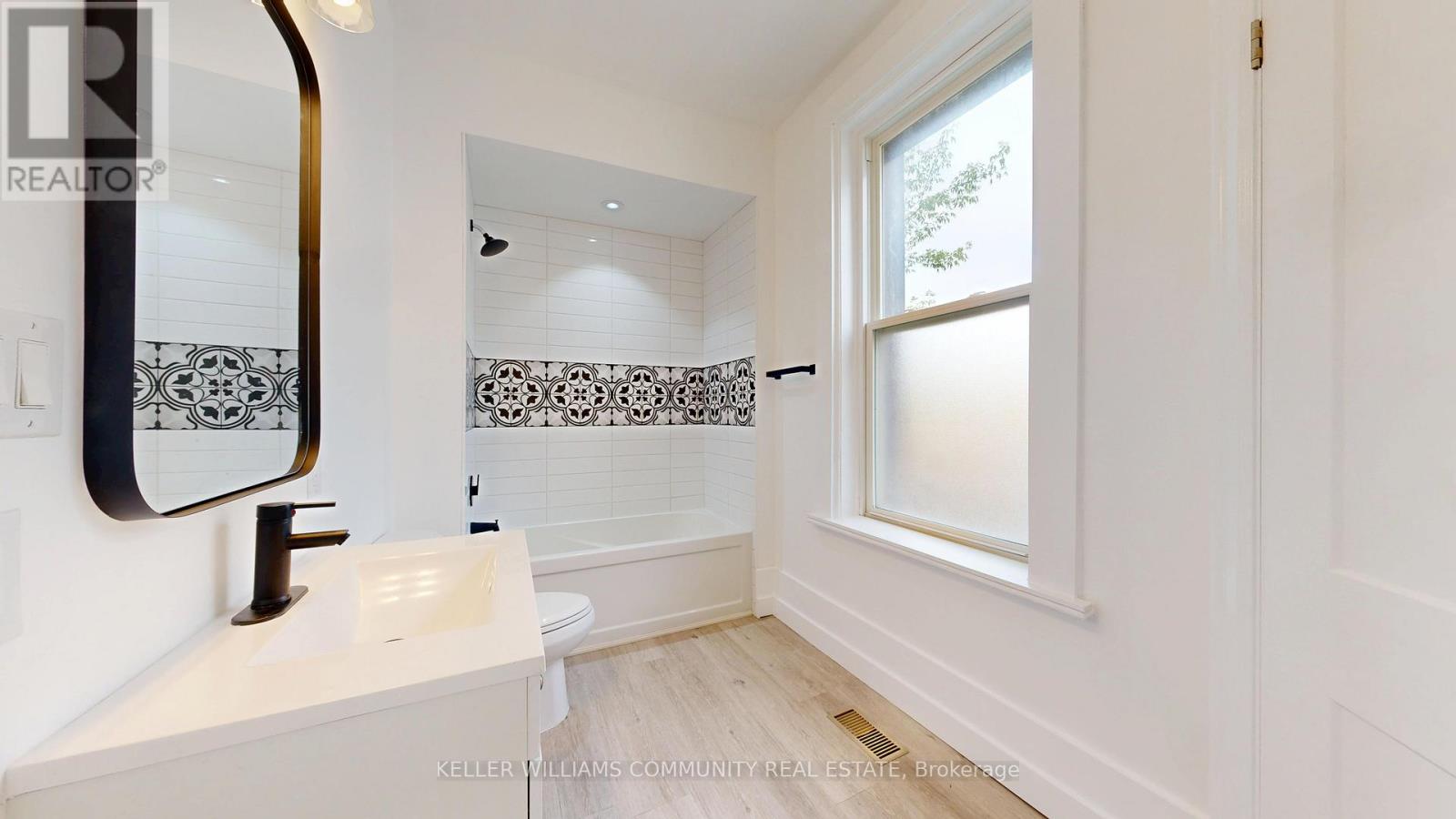 147 Park Place, Peterborough Central, Ontario  K9J 3V8 - Photo 13 - X12207420