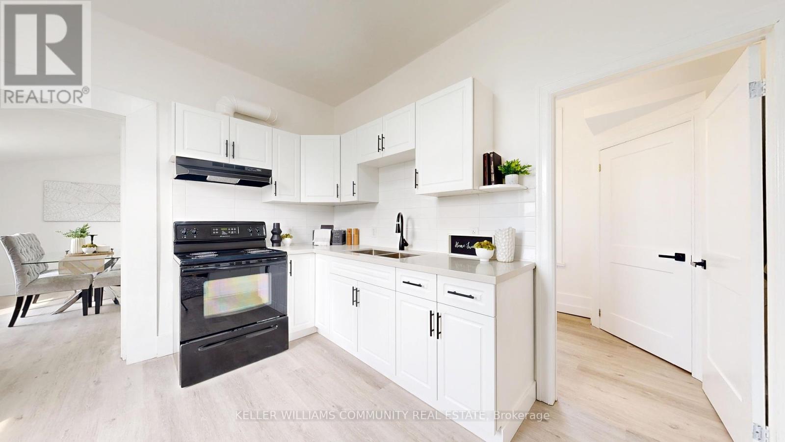 147 Park Place, Peterborough Central, Ontario  K9J 3V8 - Photo 9 - X12207420