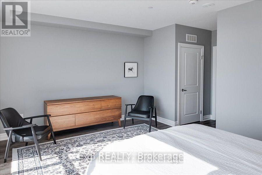 409 - 260 Villagewalk Boulevard, London North (North R), Ontario  N5X 0A6 - Photo 20 - X12207390