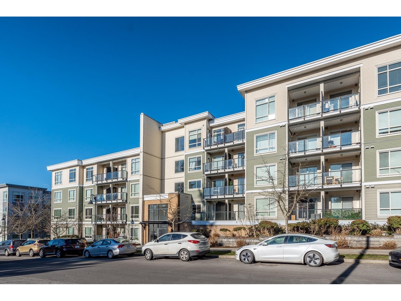 323 13789 107A AVENUE, surrey, British Columbia