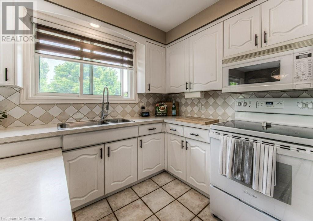 11 Coach Hill Drive, Kitchener, Ontario  N2E 1N7 - Photo 18 - 40738934