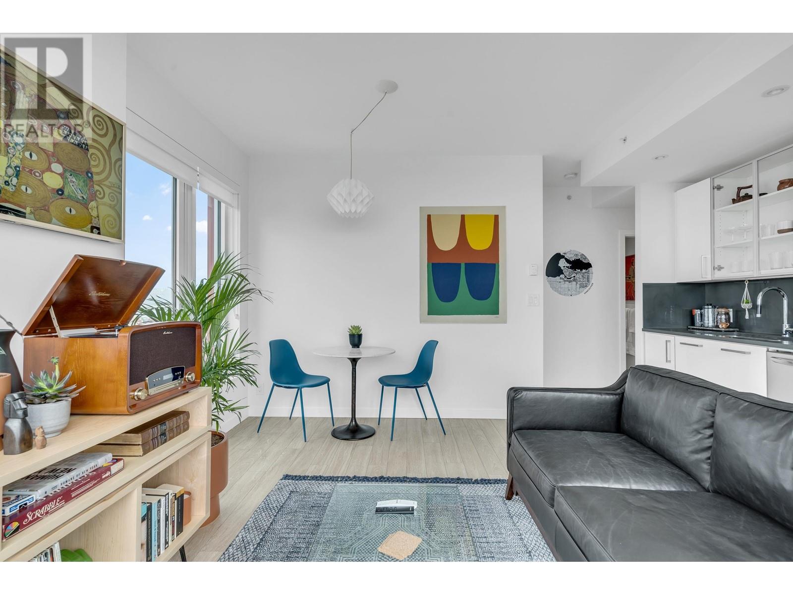 Ph8 983 E Hastings Street, Vancouver, British Columbia  V6A 0G9 - Photo 5 - R3012866