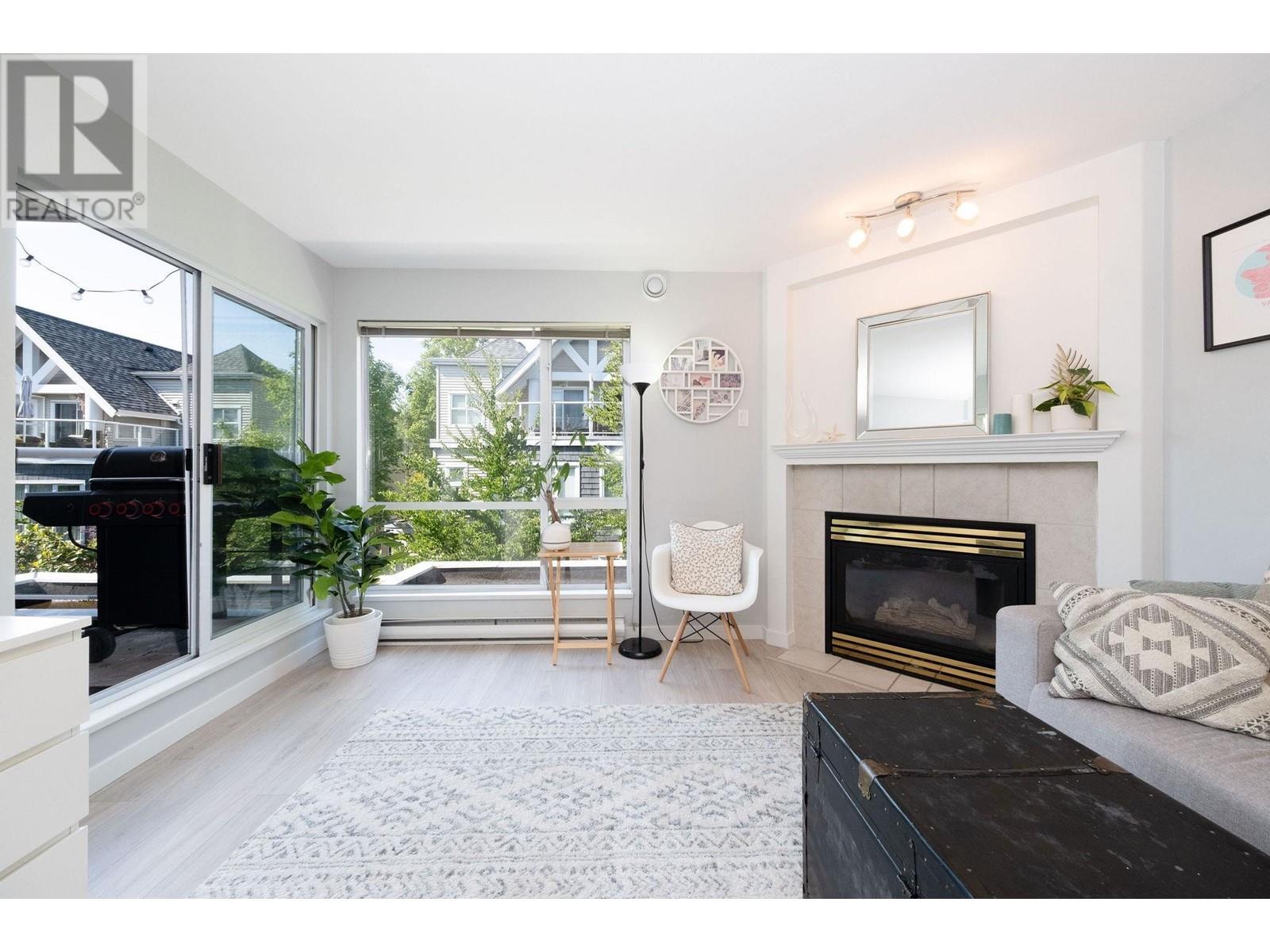 305 789 W 16 Avenue, Vancouver, British Columbia  V5Z 1S8 - Photo 3 - R3012884