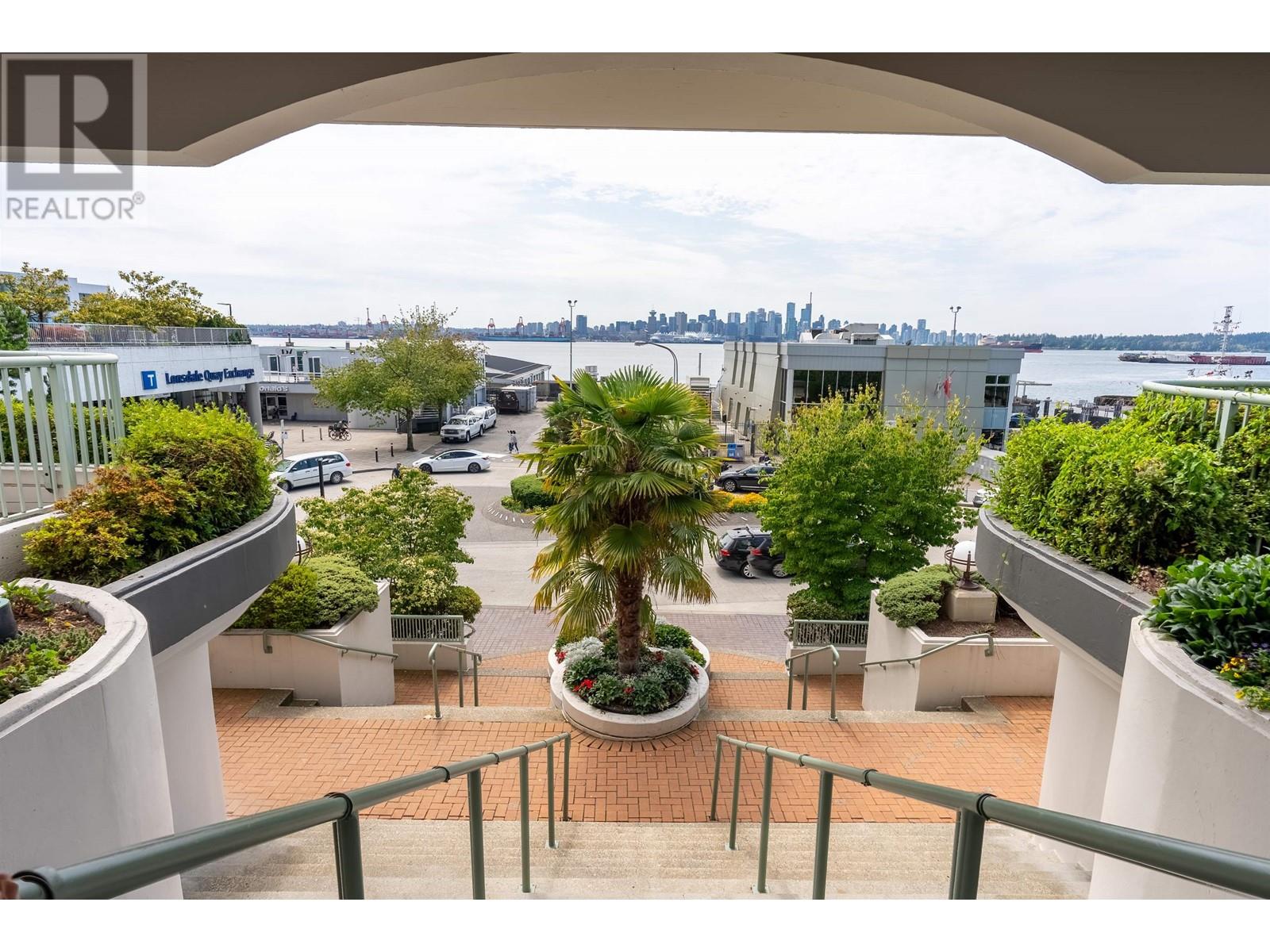 160 168 Chadwick Court, North Vancouver, British Columbia  V7M 3L4 - Photo 7 - R3012892