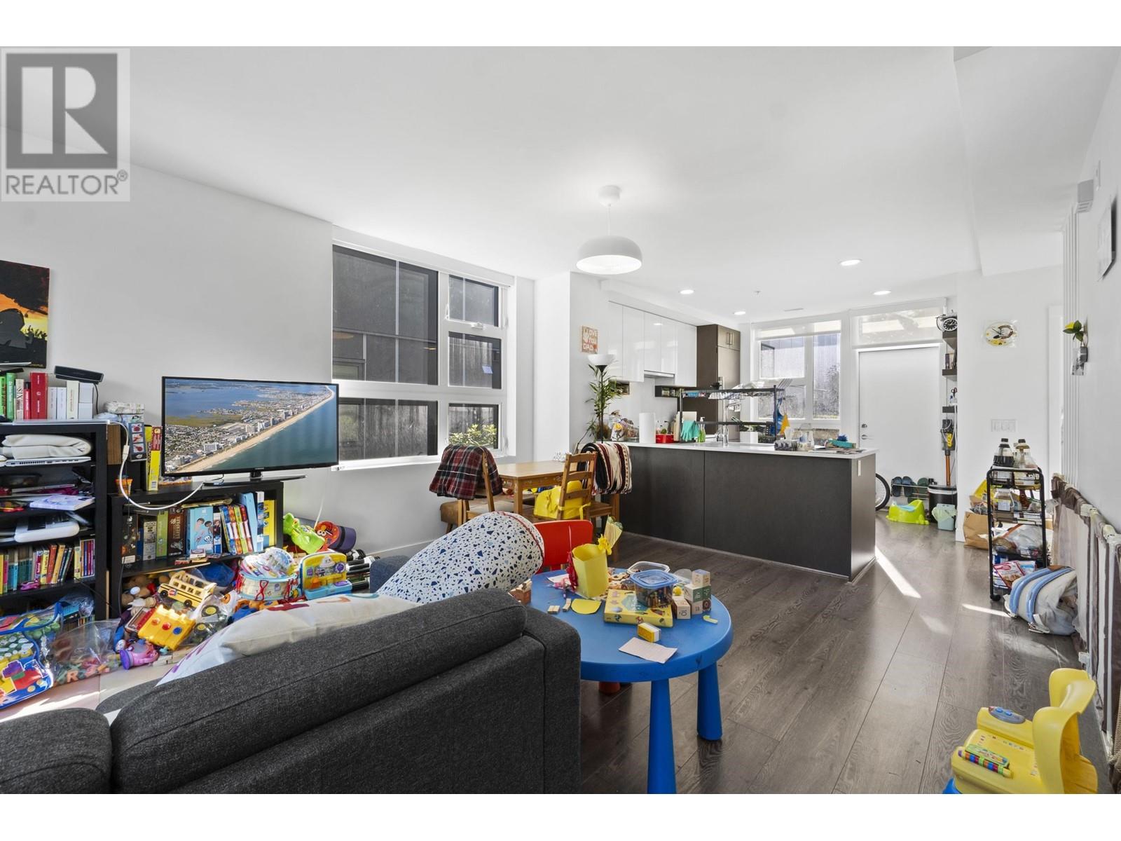 190 W 63rd Avenue, Vancouver, British Columbia  V5X 0G6 - Photo 3 - R3012940