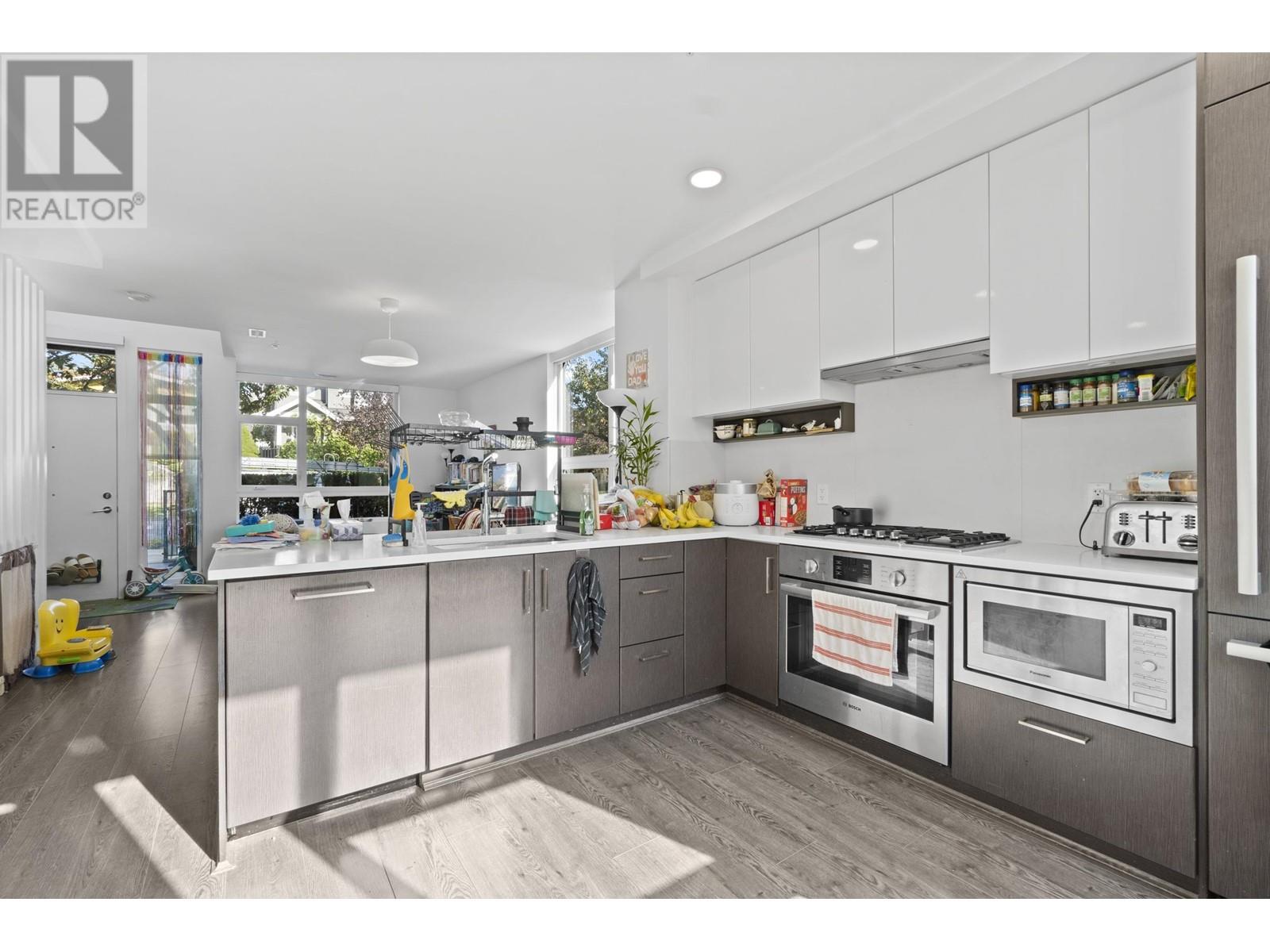 190 W 63rd Avenue, Vancouver, British Columbia  V5X 0G6 - Photo 6 - R3012940