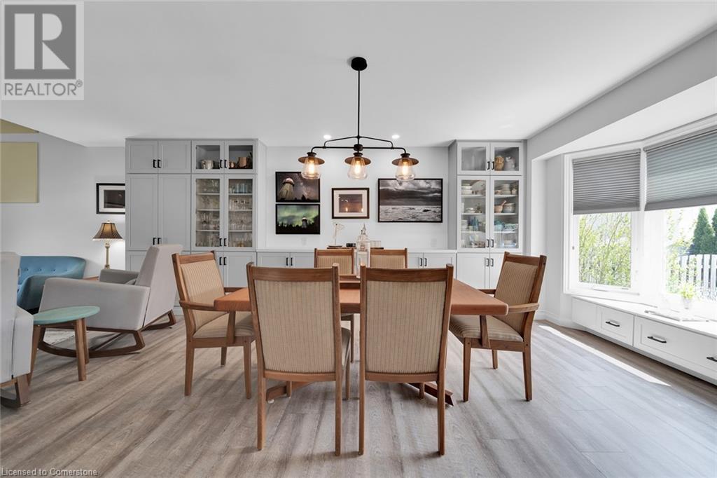 Property at 3 CLANSMAN Crescent image 4