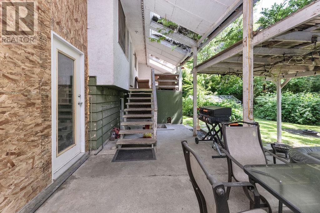 1009 Reed Road, Gibsons, British Columbia  V0N 1V7 - Photo 22 - R3012882