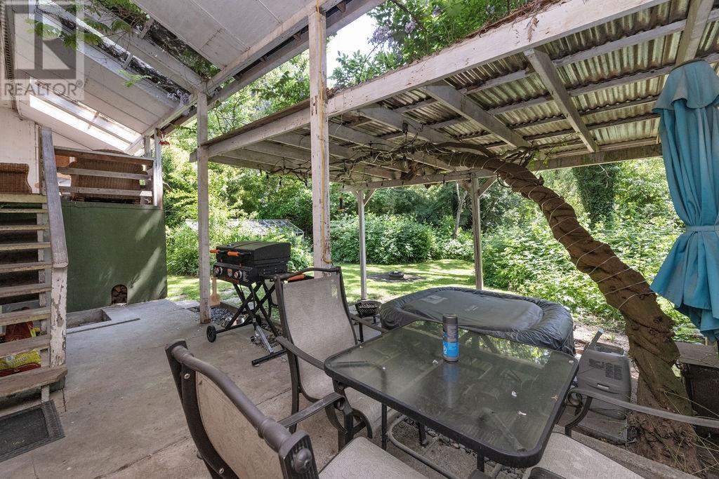 1009 Reed Road, Gibsons, British Columbia  V0N 1V7 - Photo 23 - R3012882