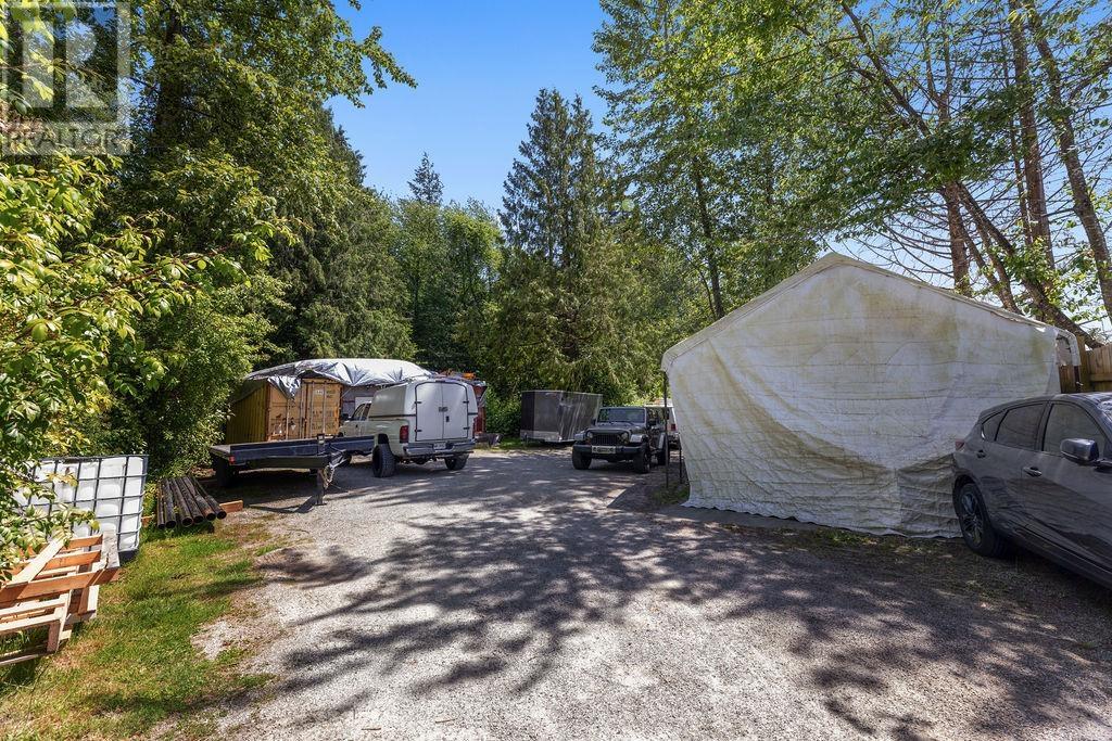 1009 Reed Road, Gibsons, British Columbia  V0N 1V7 - Photo 37 - R3012882
