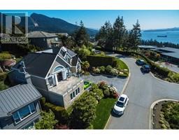 5463 WEST VISTA COURT, West Vancouver, British Columbia