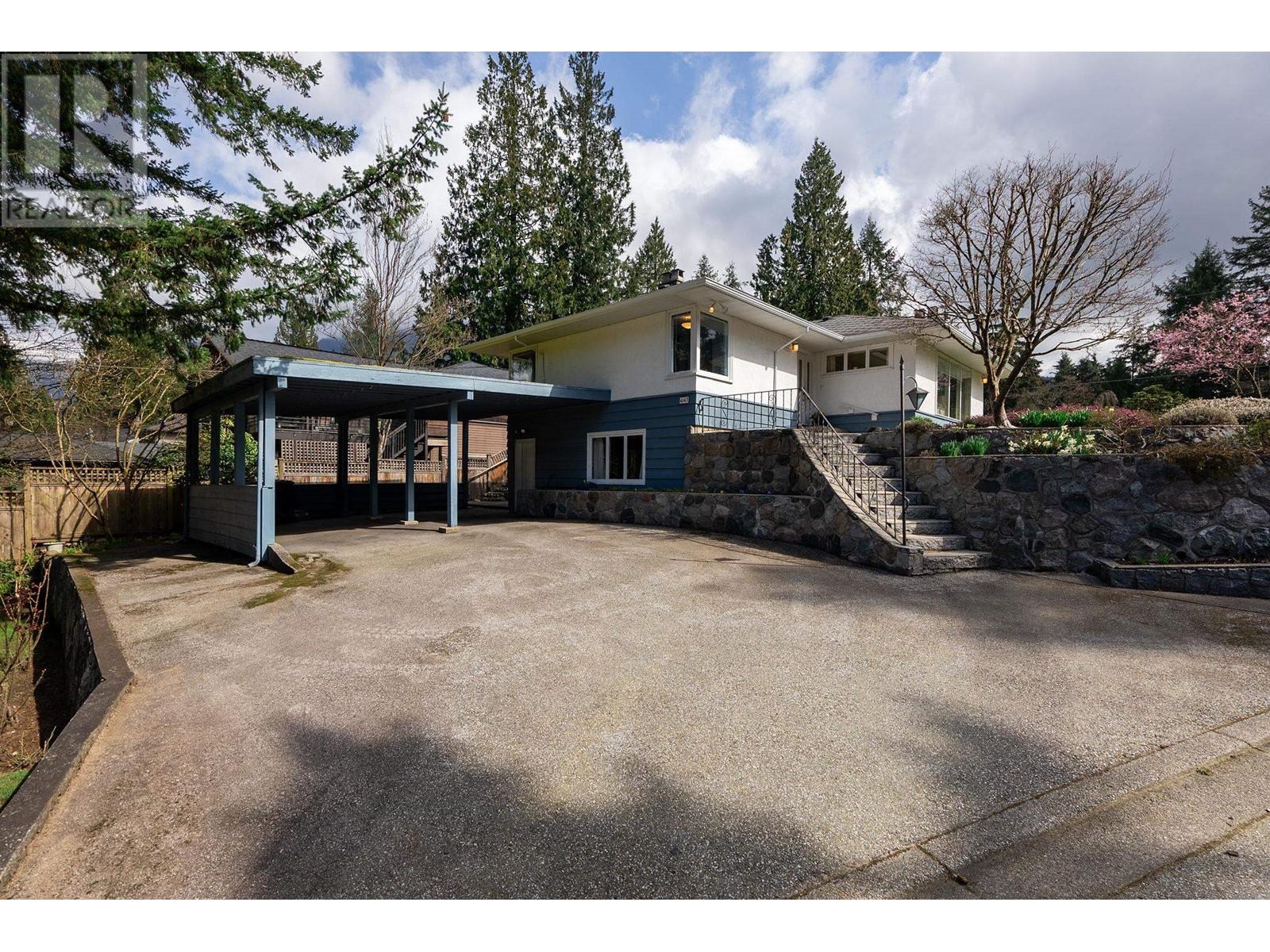 4143 Virginia Crescent, North Vancouver, British Columbia  V7R 3Z7 - Photo 10 - R3012902