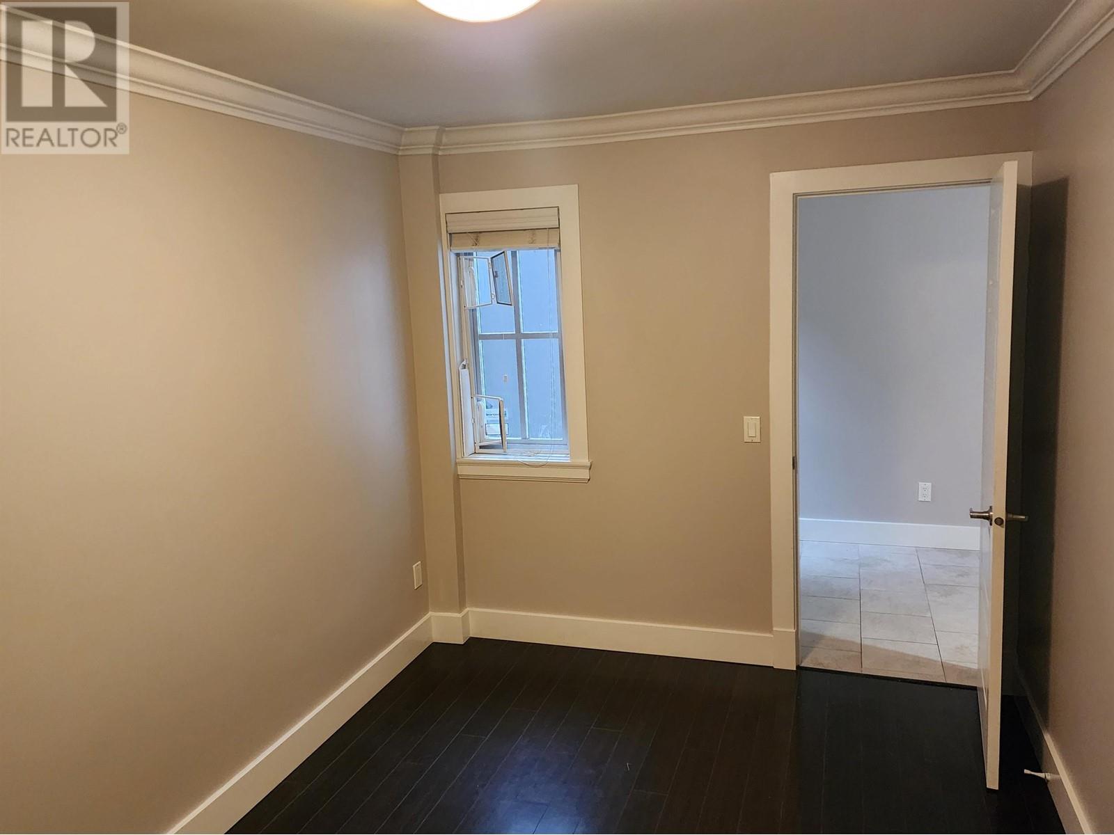 23xx Burquitlam Drive, Vancouver, British Columbia  V5P 2P3 - Photo 5 - R3012924