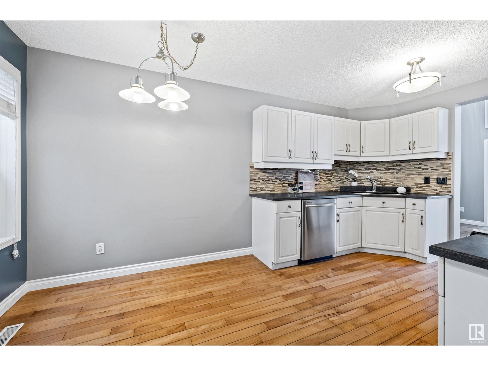 #30 3 Poirier Av, St. Albert, Alberta  T8N 6M6 - Photo 5 - E4441330