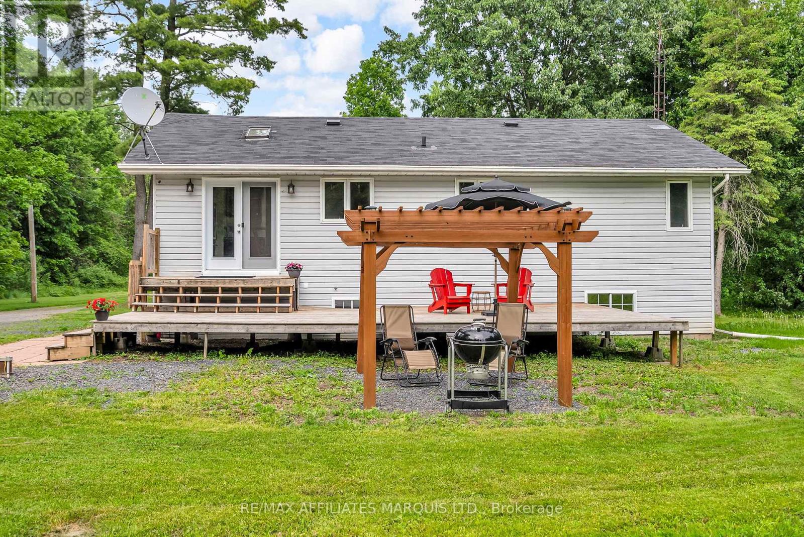 4692 O'keefe Road, South Stormont, Ontario  K0C 2A0 - Photo 37 - X12207470