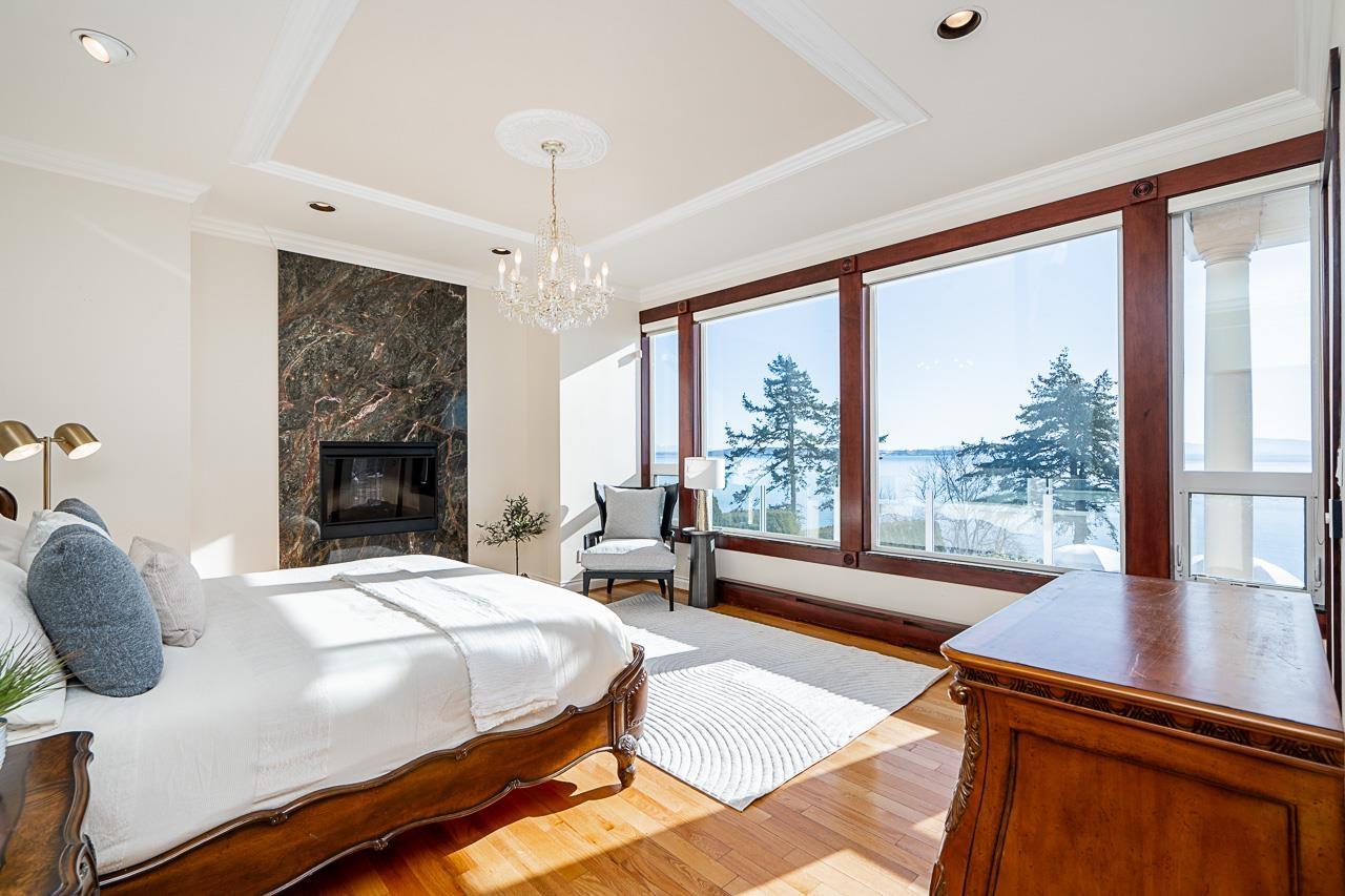 13158 13 Avenue, Surrey, British Columbia  V4A 1B8 - Photo 11 - R2969166