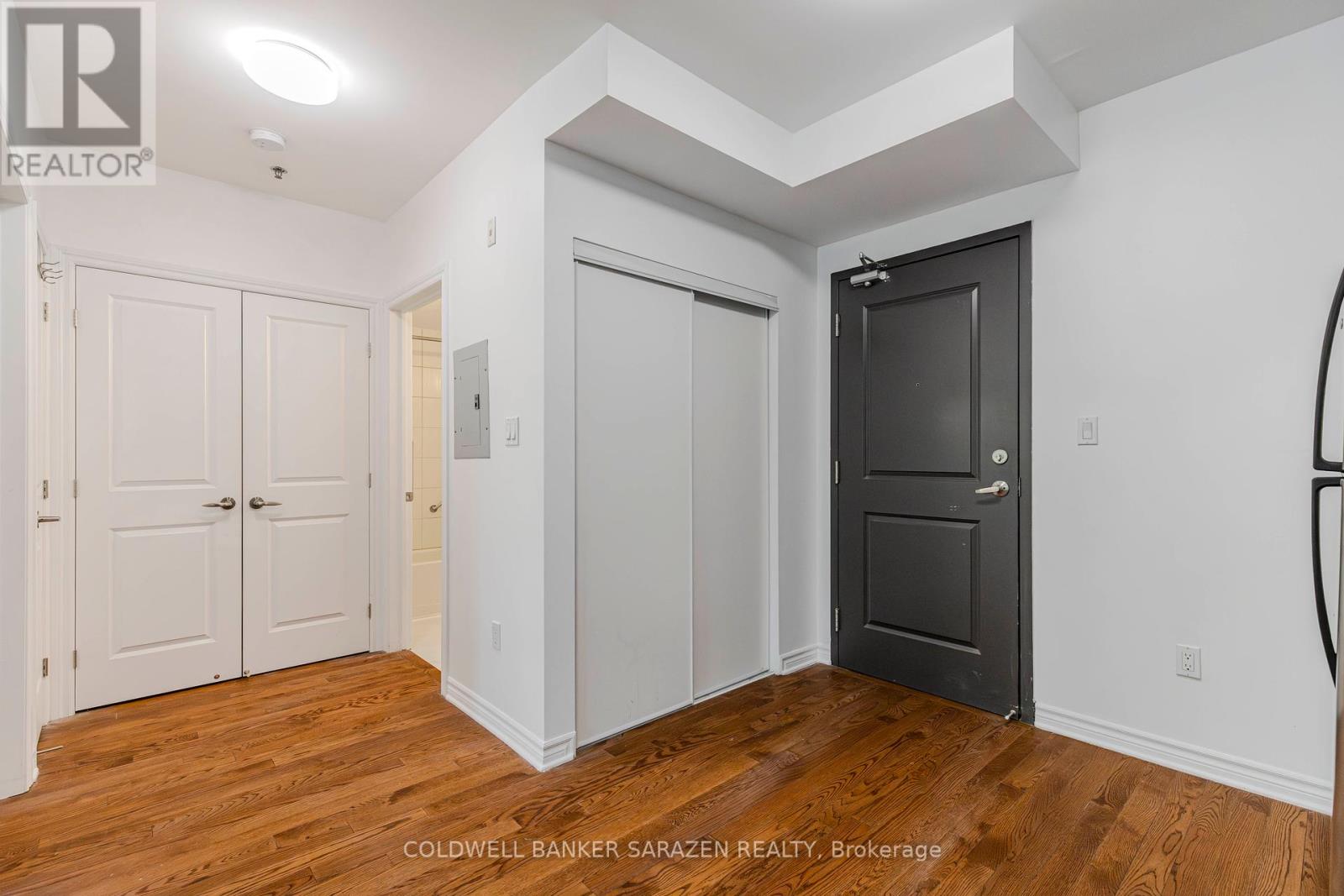 218 - 429 Kent Street, Ottawa, Ontario  K2P 1B5 - Photo 23 - X12207400
