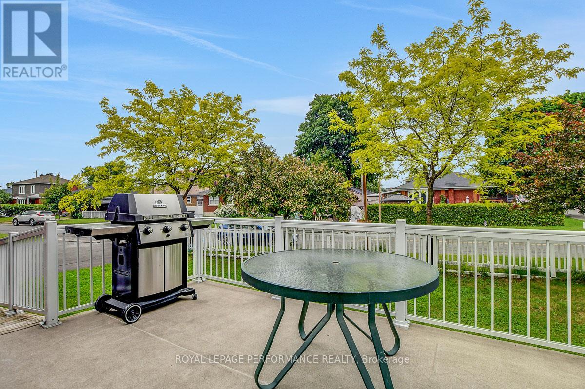 583 Donald Street, Ottawa, Ontario  K1K 1L5 - Photo 19 - X12207481