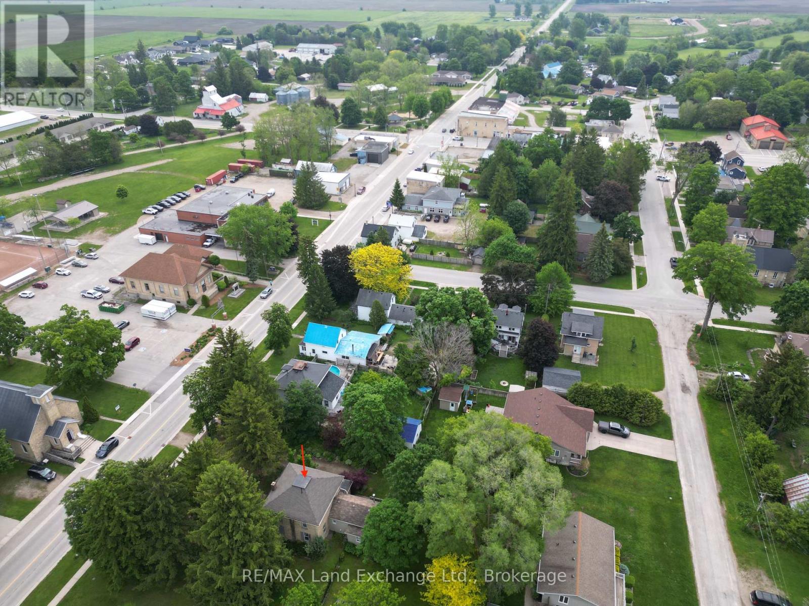 20 Queen Street, Huron-Kinloss, Ontario  N0G 2R0 - Photo 36 - X12207434