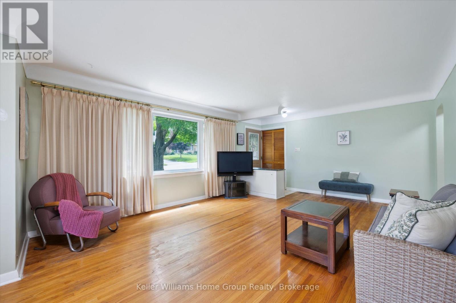 20 Cadillac Drive, Guelph, Ontario  N1E 2B5 - Photo 7 - X12207444