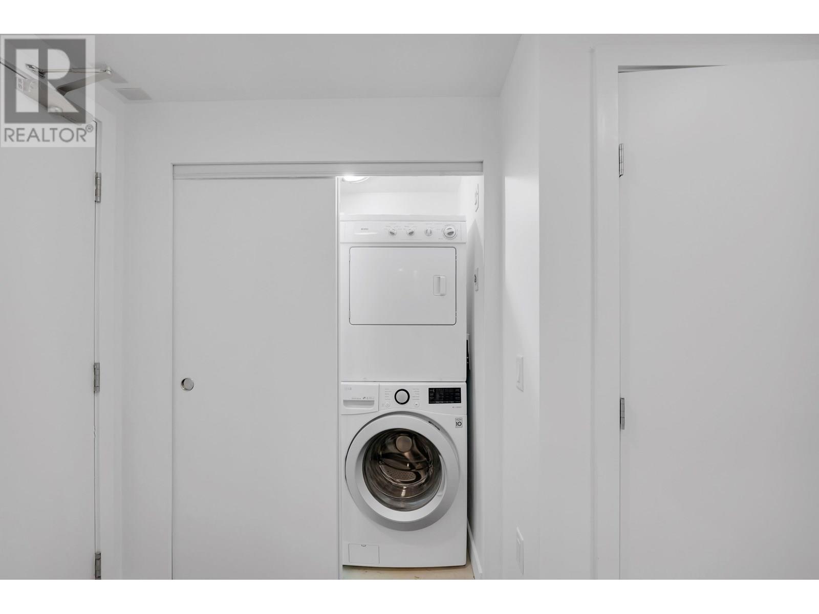 203 175 W 2nd Street, North Vancouver, British Columbia  V7M 0A5 - Photo 12 - R3012359