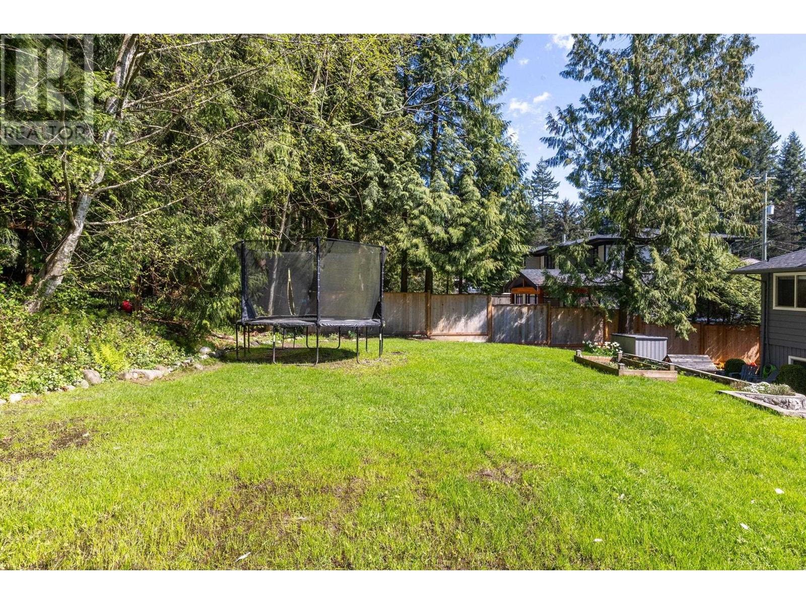 1643 Arborlynn Drive, North Vancouver, British Columbia  V7J 2V7 - Photo 25 - R3012292