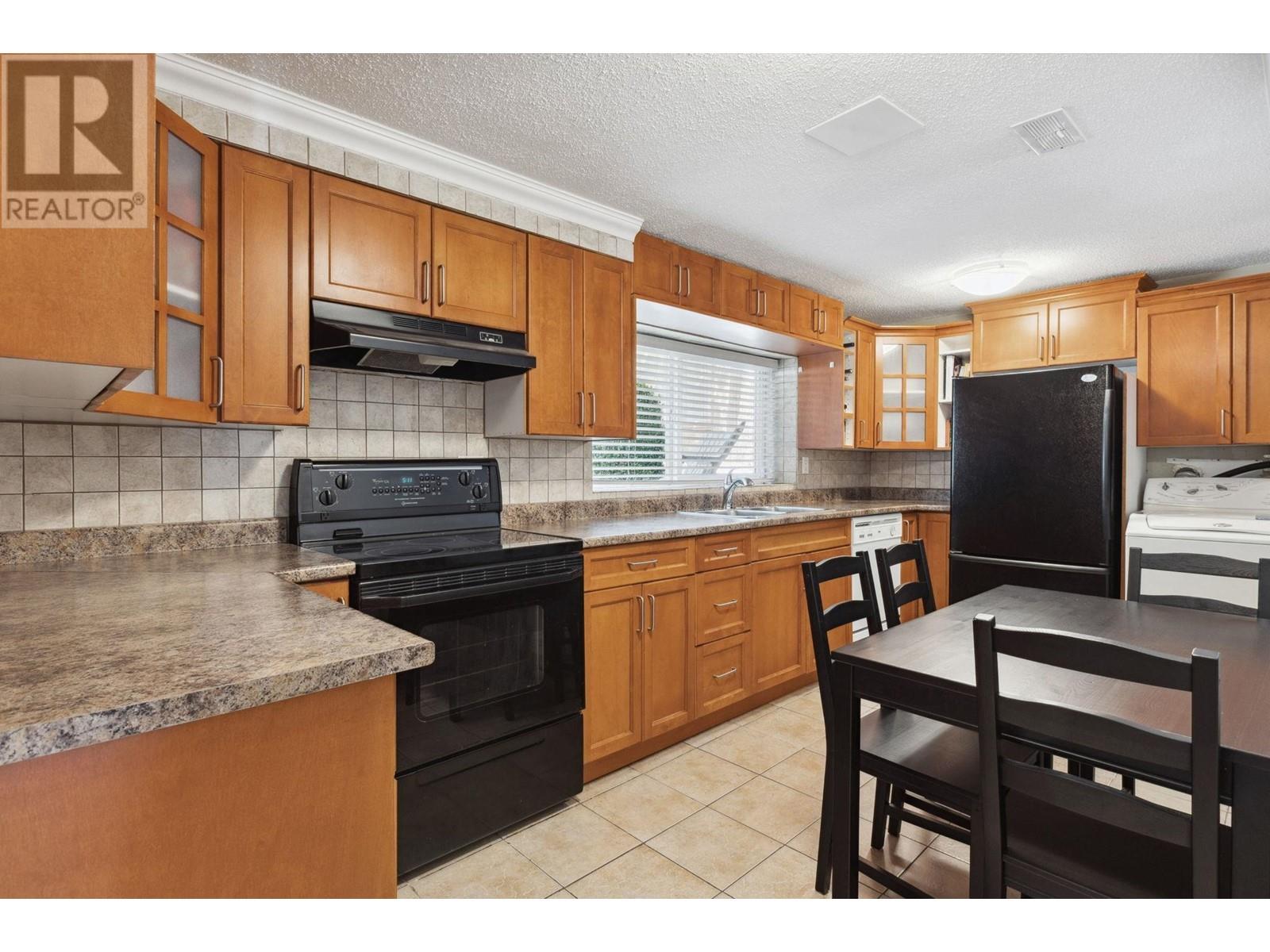 1643 Arborlynn Drive, North Vancouver, British Columbia  V7J 2V7 - Photo 32 - R3012292