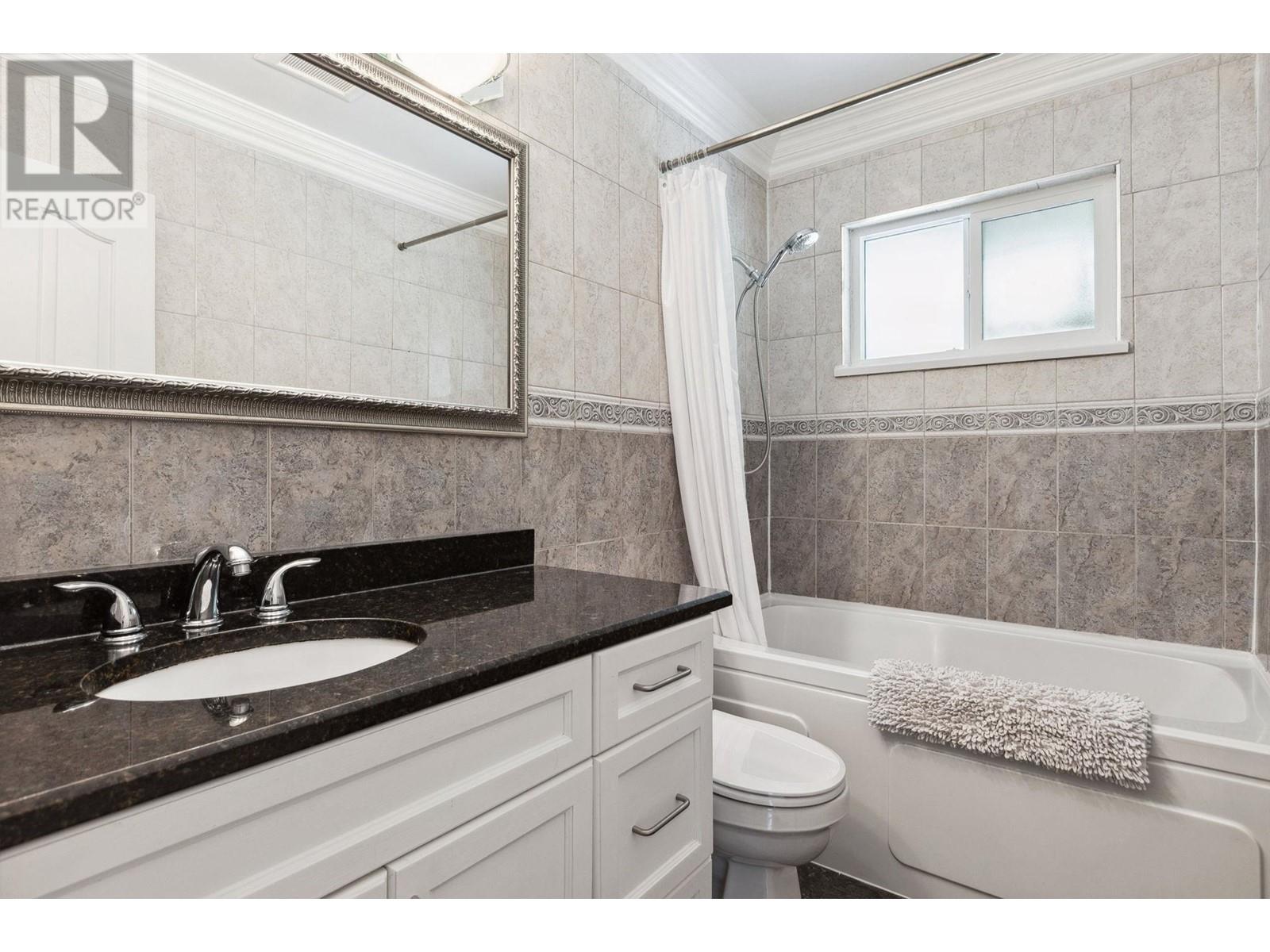 1643 Arborlynn Drive, North Vancouver, British Columbia  V7J 2V7 - Photo 17 - R3012292