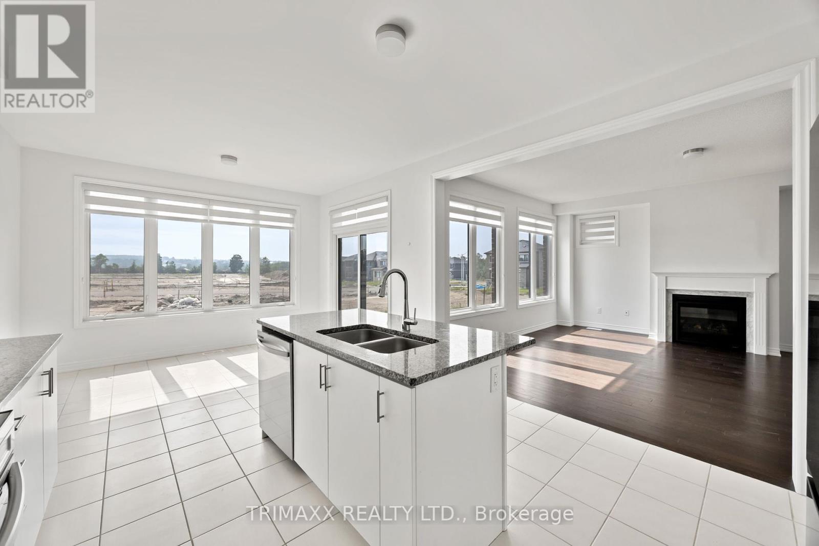 22 Kingsbury Trail, Barrie, Ontario  L9J 0W9 - Photo 19 - S12199708
