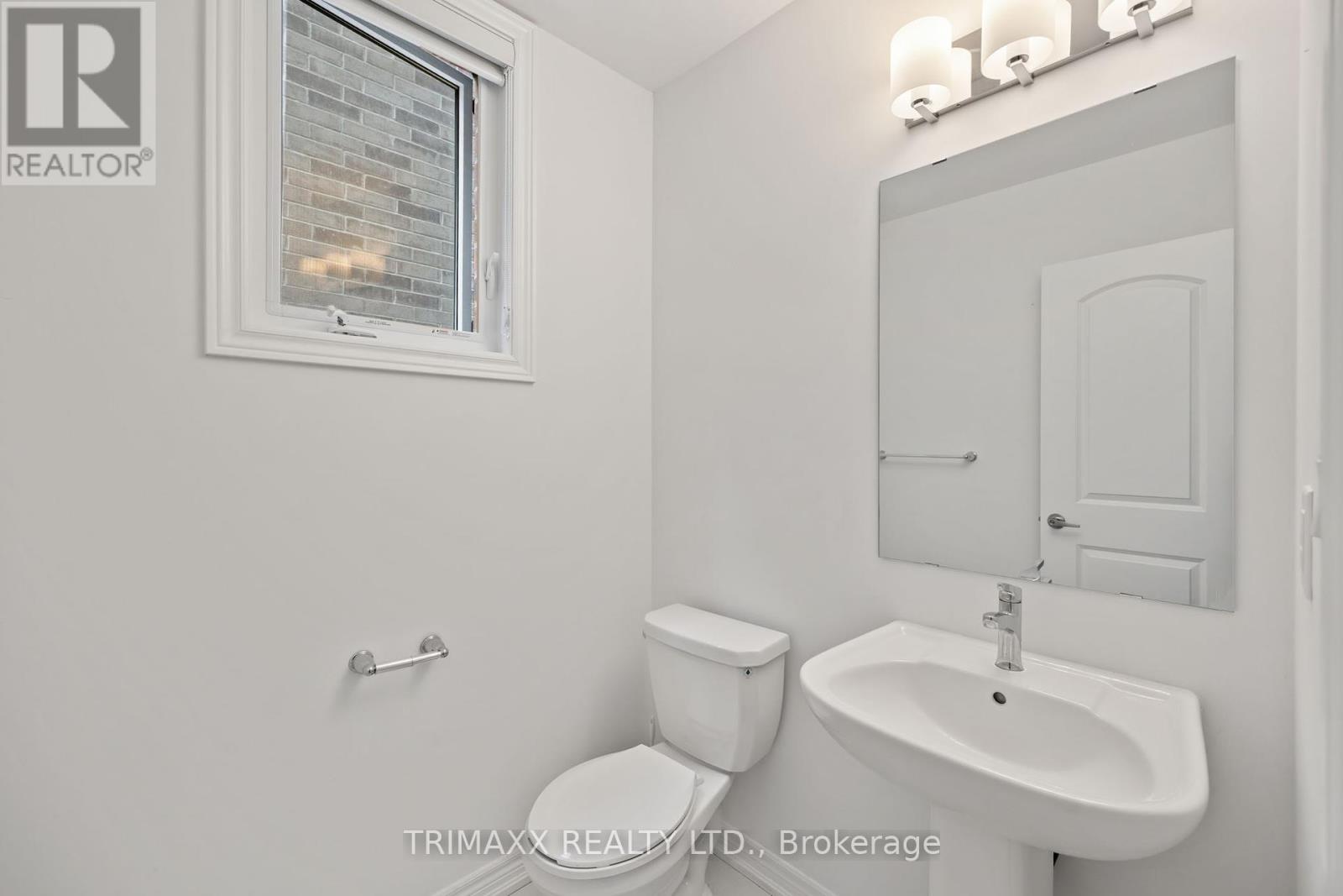 22 Kingsbury Trail, Barrie, Ontario  L9J 0W9 - Photo 6 - S12199708