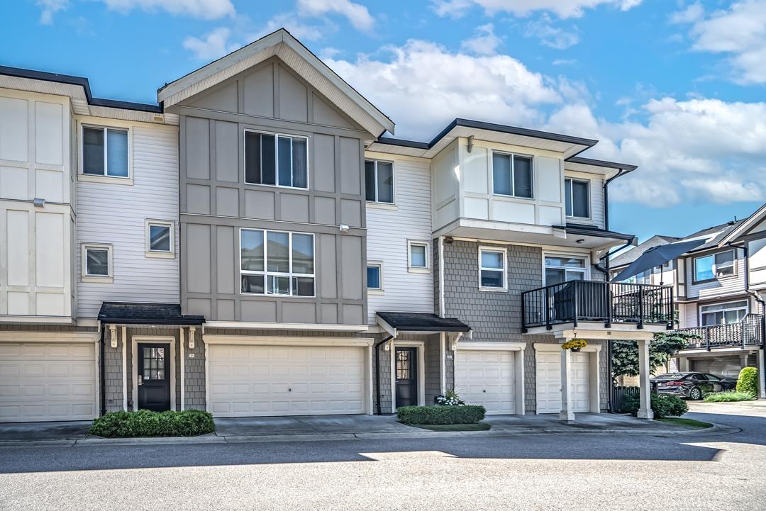 117 7848 209 Street, Langley, British Columbia  V2Y 0M4 - Photo 1 - R3012793