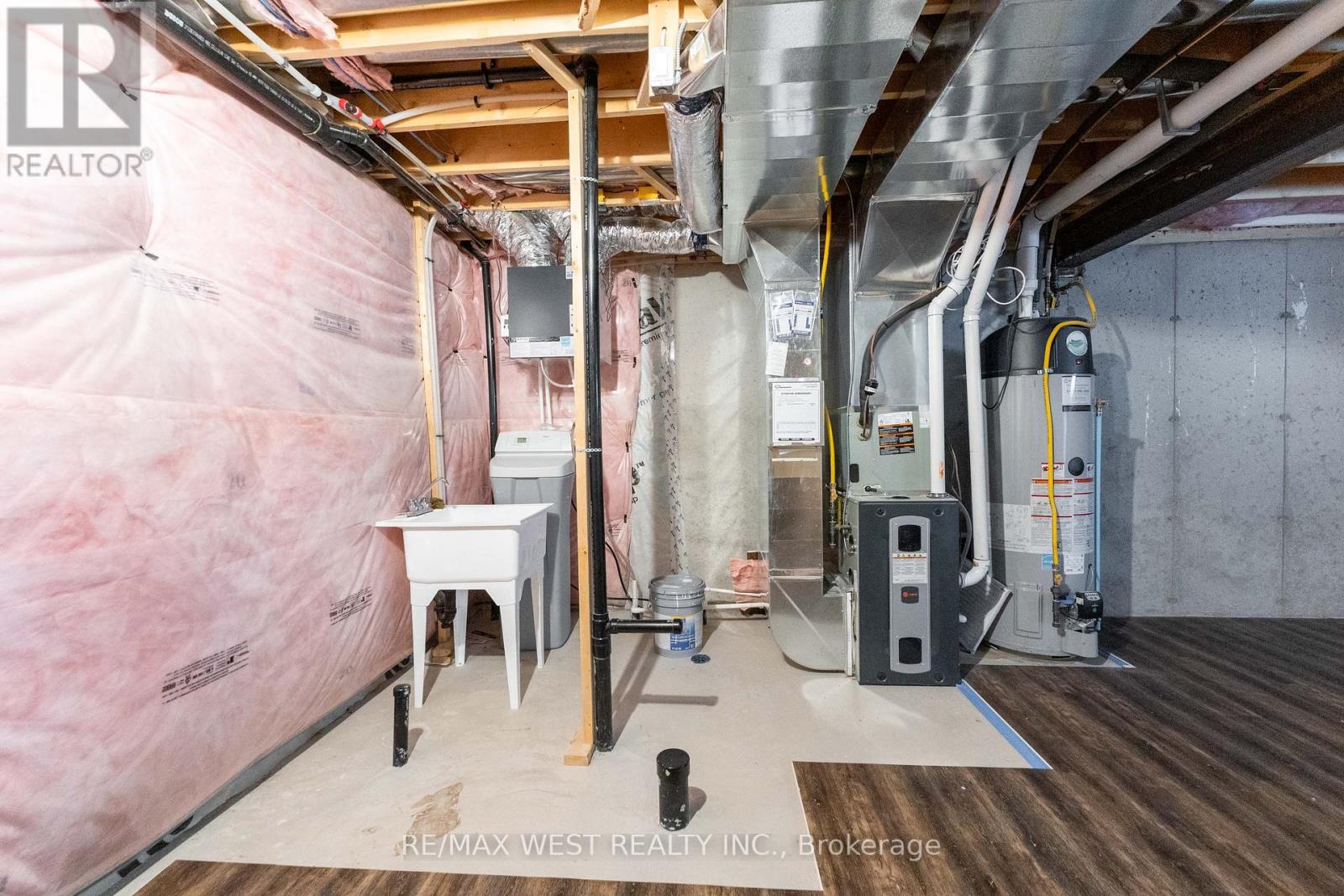 22 - 110 Fergus Avenue, Kitchener, Ontario  N2A 0K9 - Photo 29 - X12205502