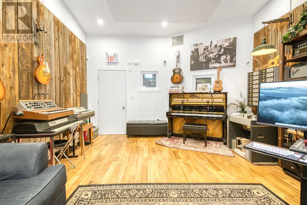 104 Ossington Avenue, Toronto, Ontario  M6J 2Z4 - Photo 41 - C12207172