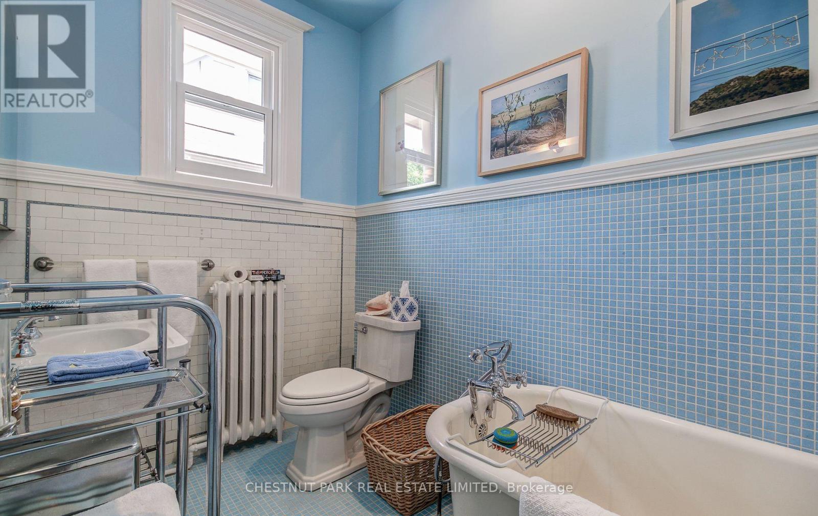40 Warren Road, Toronto, Ontario  M4V 2R5 - Photo 25 - C12207270
